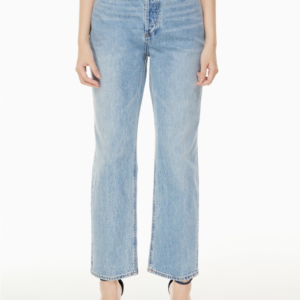 Denim Forum Joni 28W 26L Light Blue Straight Leg Jeans